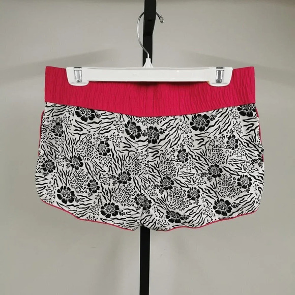 XHILARATION Floral Board Shorts - Picture 3 of 4